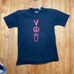 U2 Vertigo 2005 Tour T Shirt Size L Black Band Tee